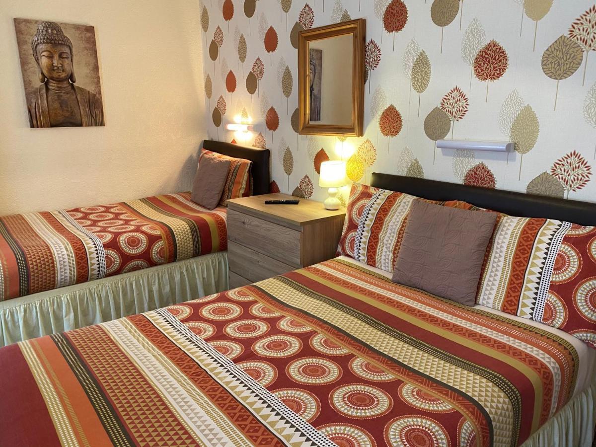 Clifton Private Hotel Blackpool Bagian luar foto