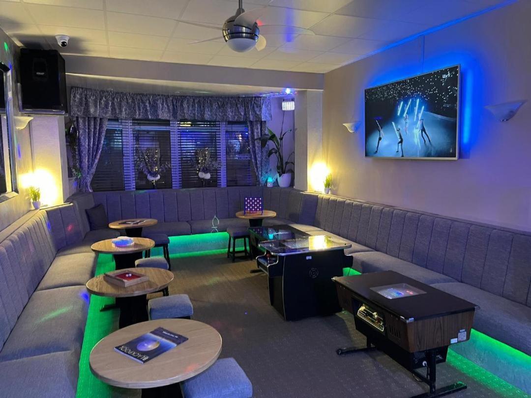 Clifton Private Hotel Blackpool Bagian luar foto