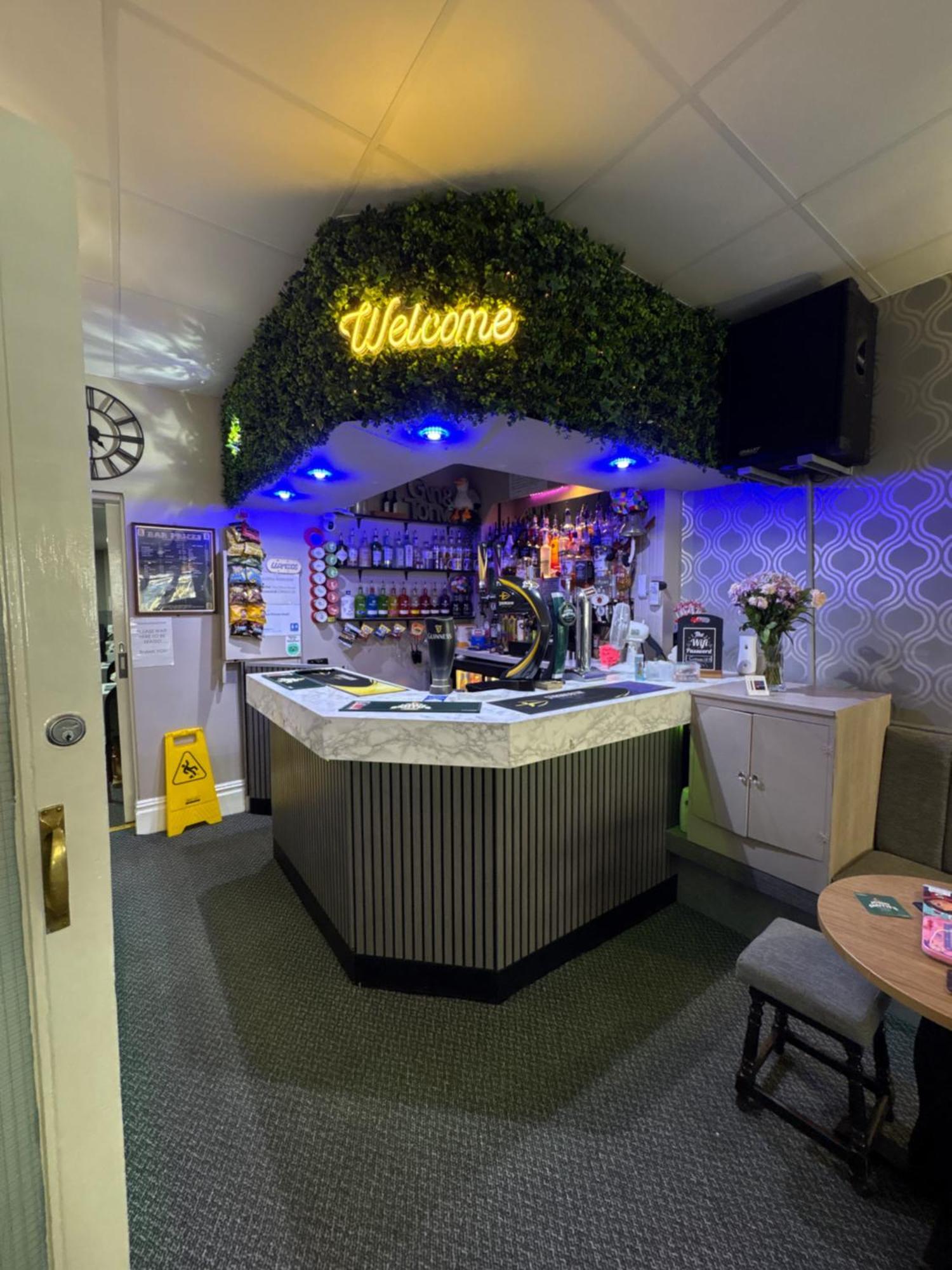 Clifton Private Hotel Blackpool Bagian luar foto